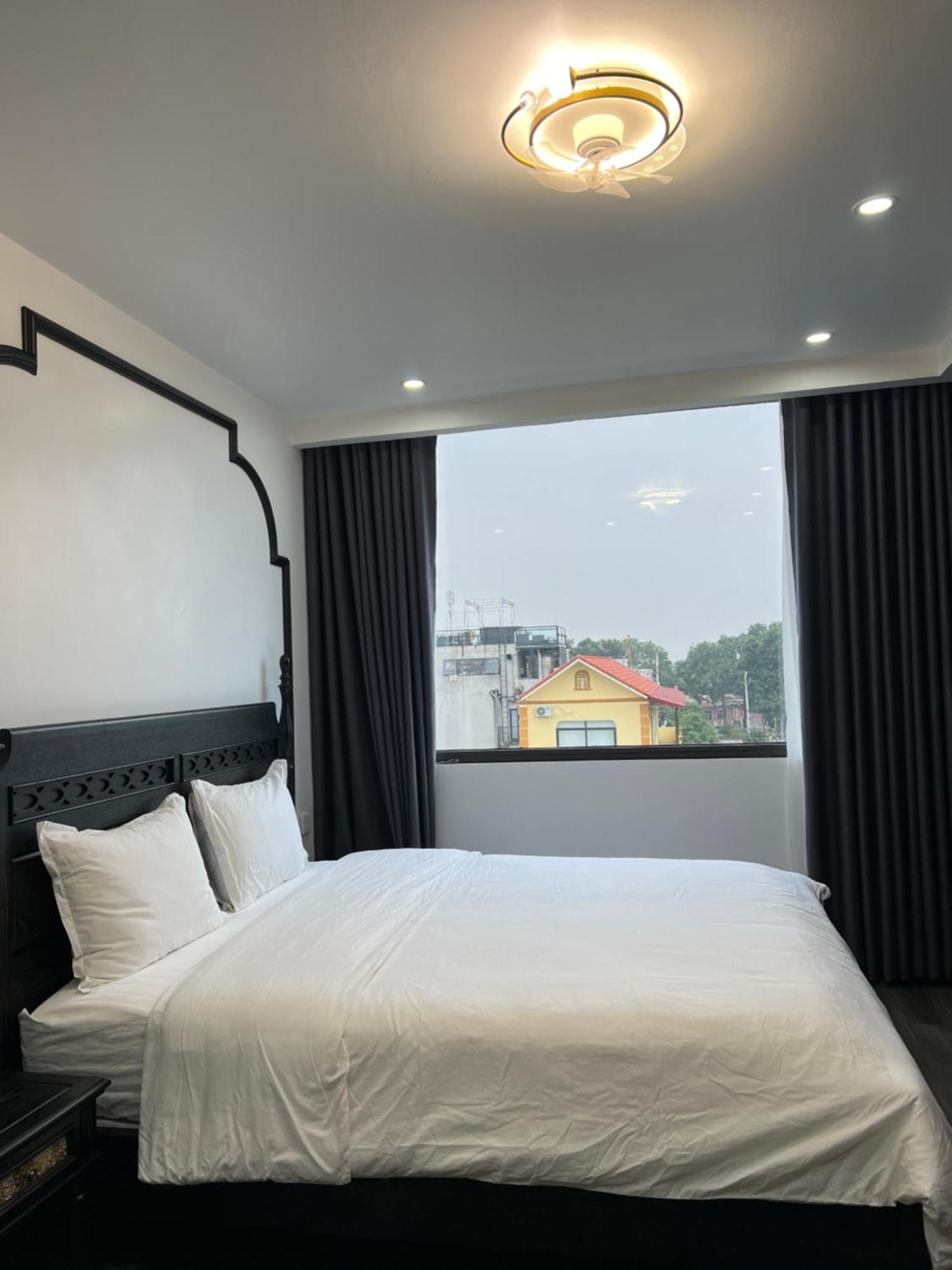 Lotus Hotel Νιν Μπιν Εξωτερικό φωτογραφία